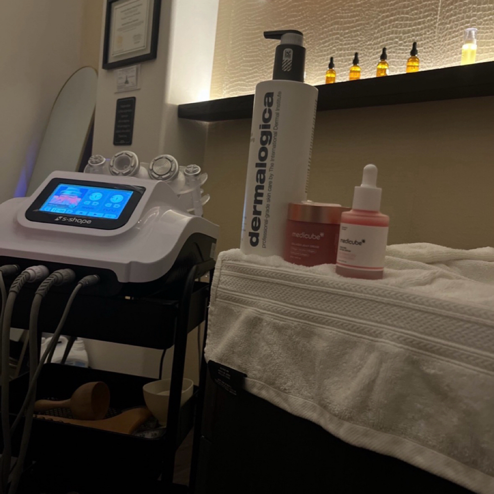 Nessa’s Face Sculpting Massage