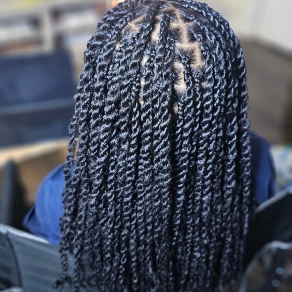 Passion Twist at SelfRoyalty's Touch in Memphis, TN