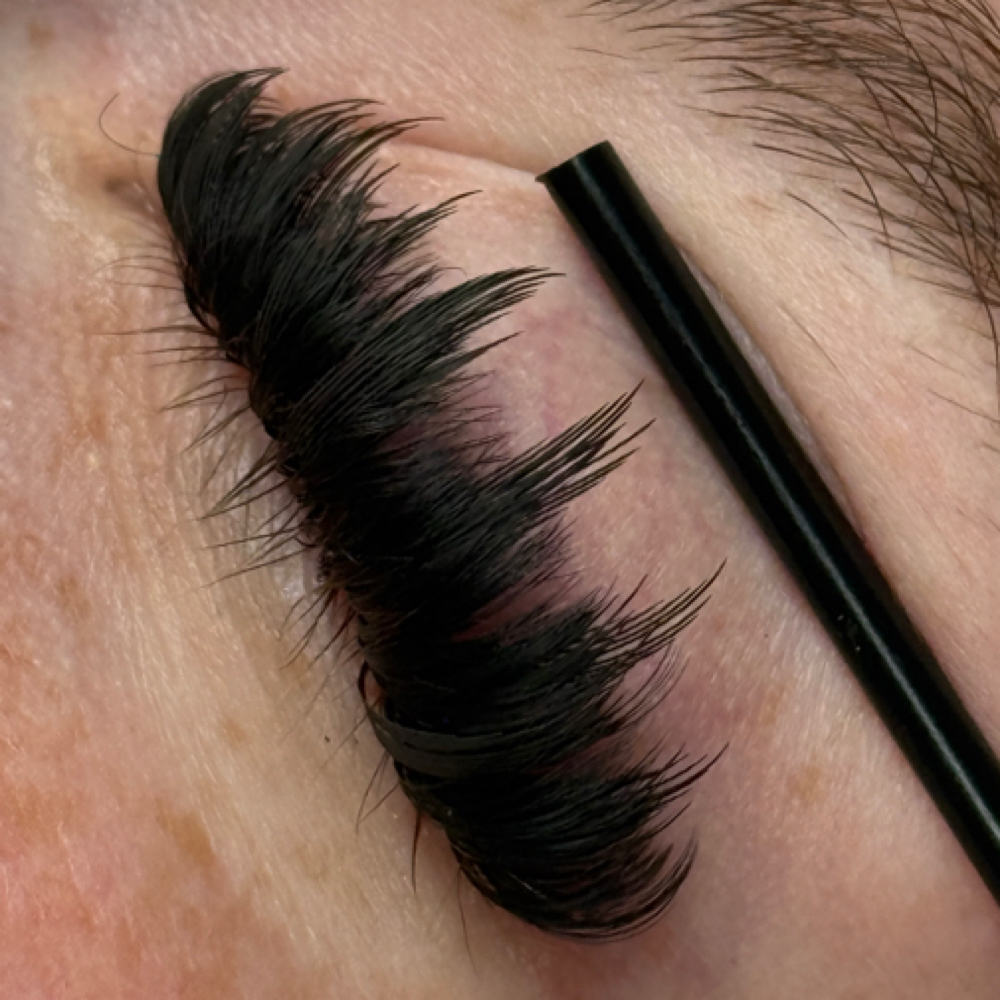 Specialty Lash Set: Anime, Foxy,Etc at Heavenly Skyn & Luxury Lashes in Blawnox, PA