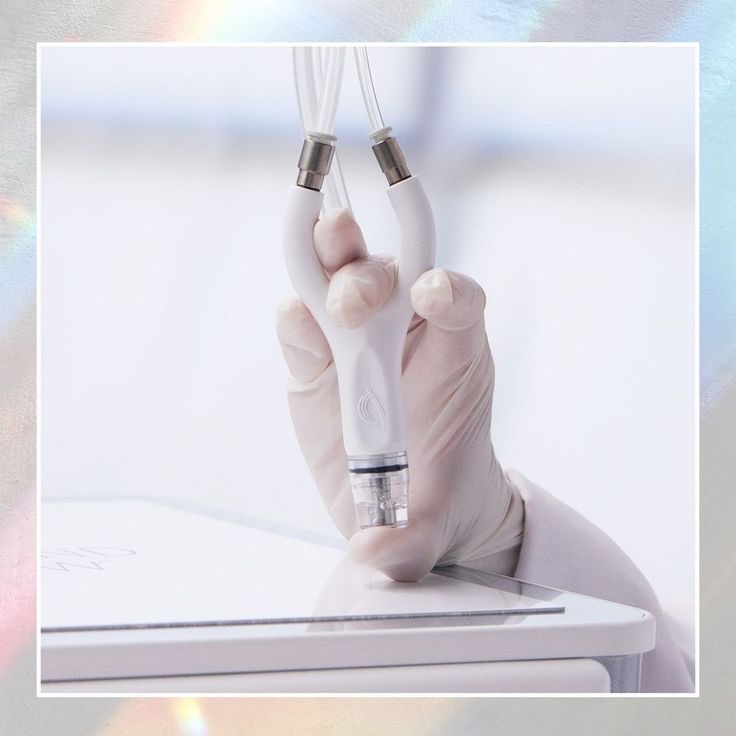 DiamondGlow® Platinum Facial