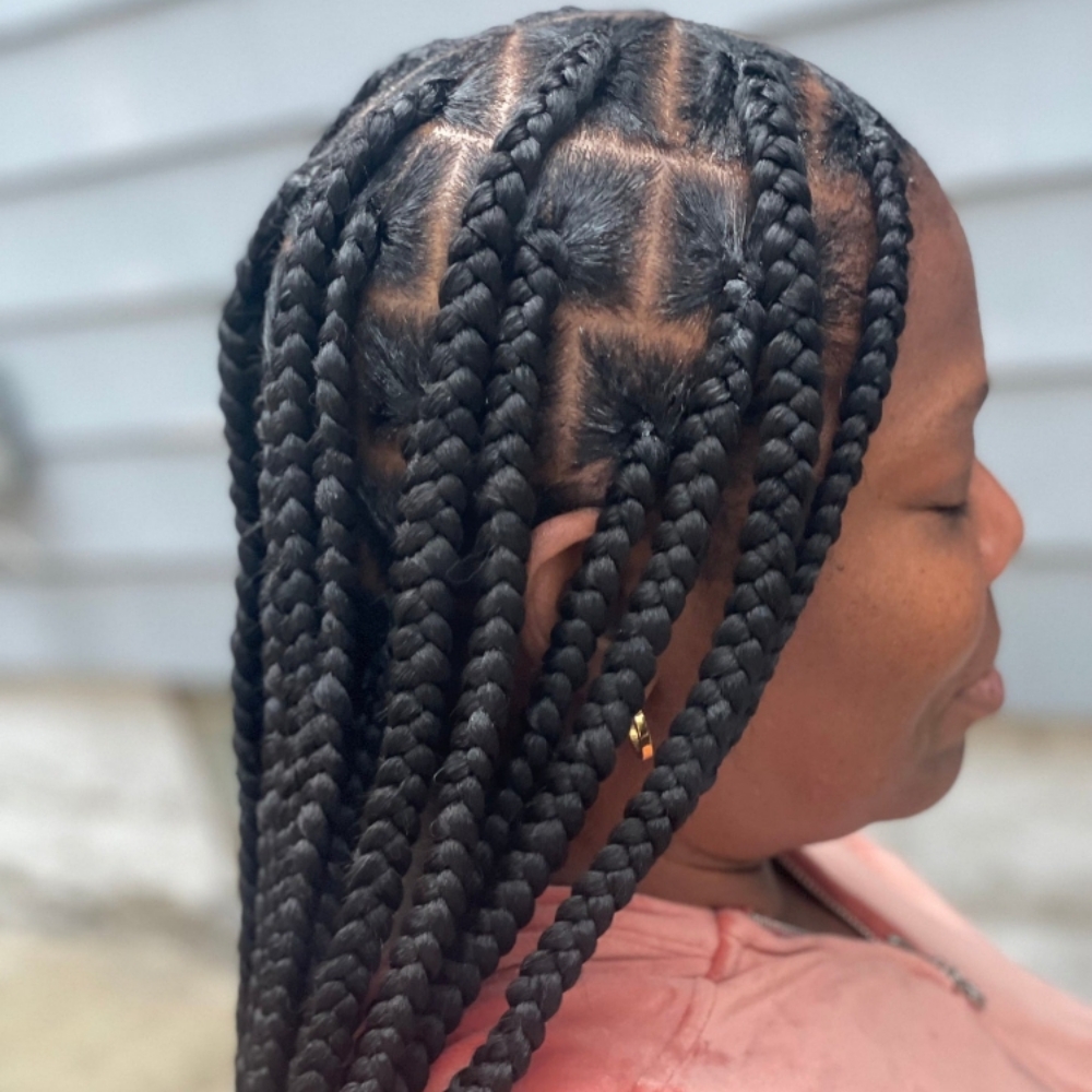 Large Knotless Braids at Fabluxe Hair, Weave & Wigs in Atlanta, GA