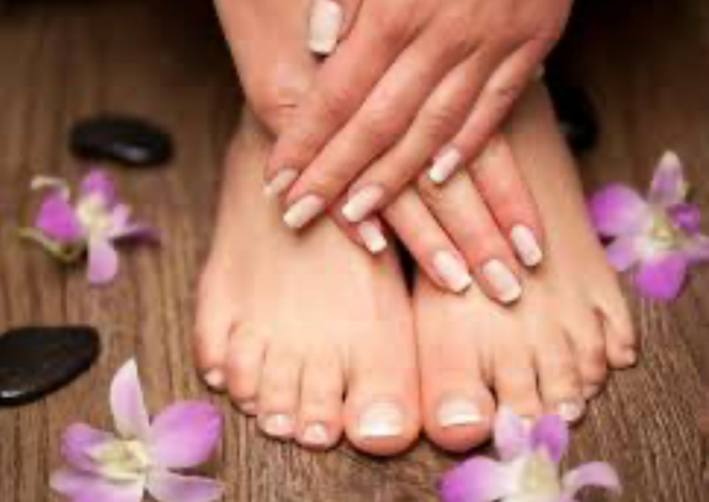 Manicure Pedicure