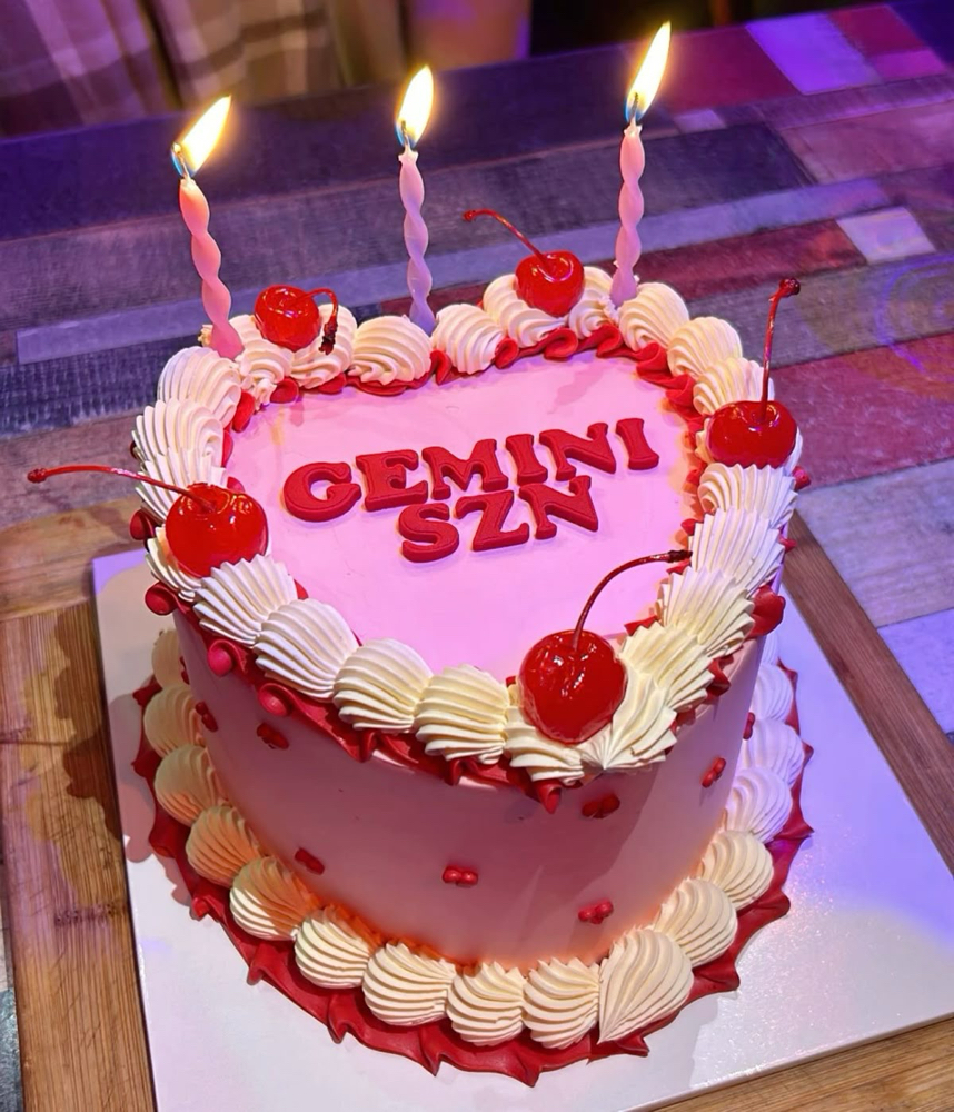 BIRTHDAY CLUB