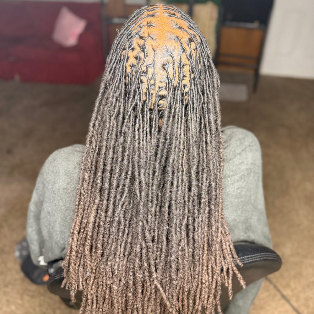 Regular Retwist Back Length at TWISTEDBYTOOTSIELLC in Stone Mountain, GA