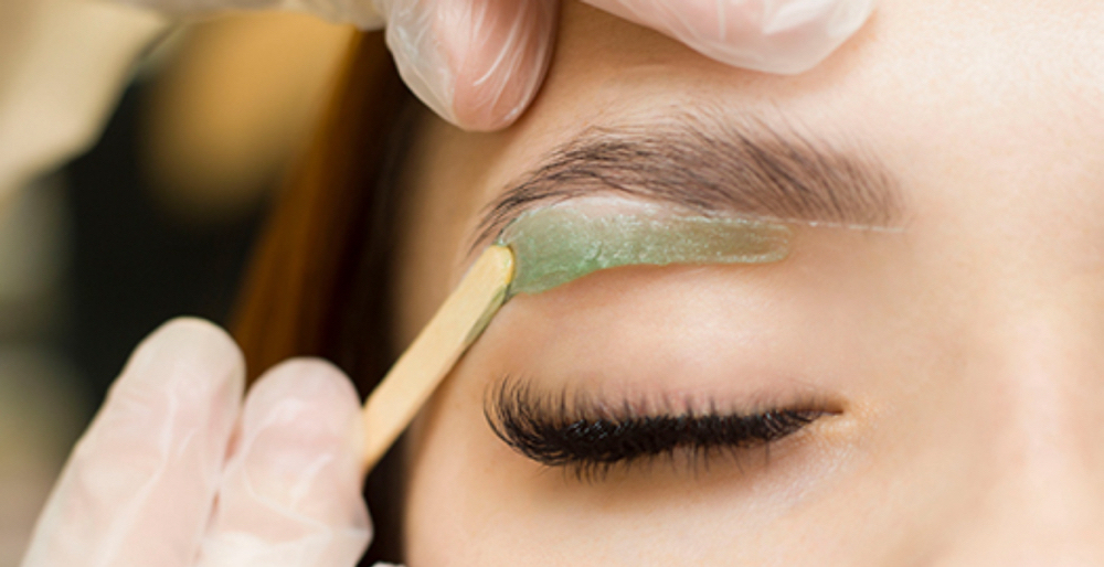 facial waxing