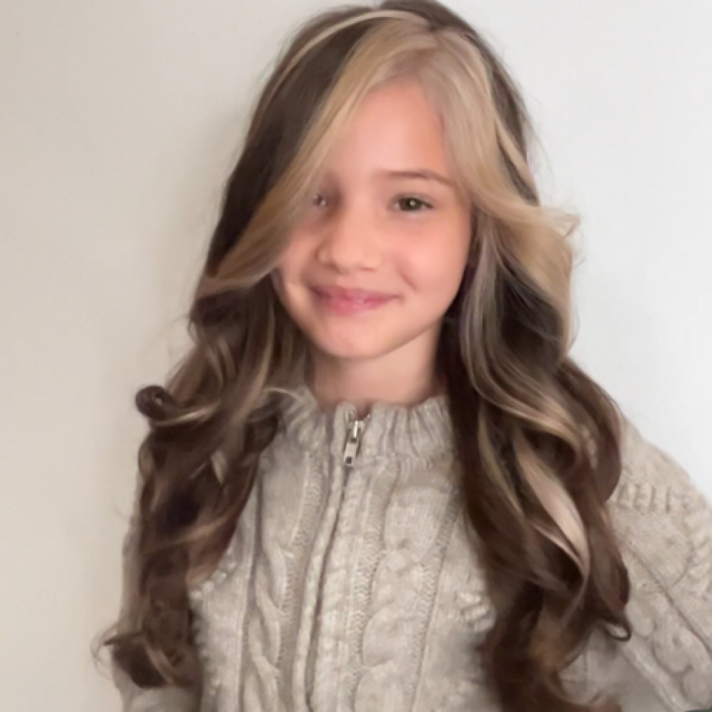 Kids cut - 10 & under at Curl Haven in Woodbridge, NJ