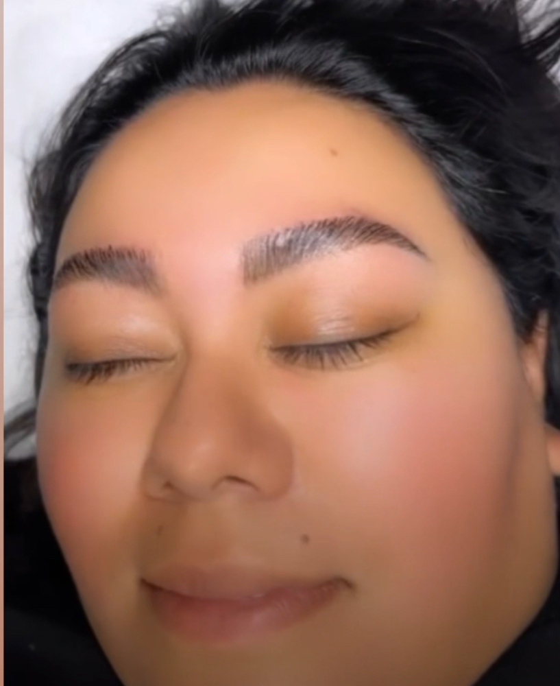 Brow Shaping, Lamination And Tint