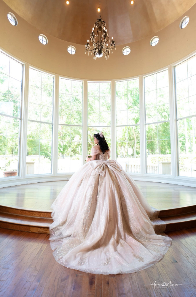 Quinceañera Style