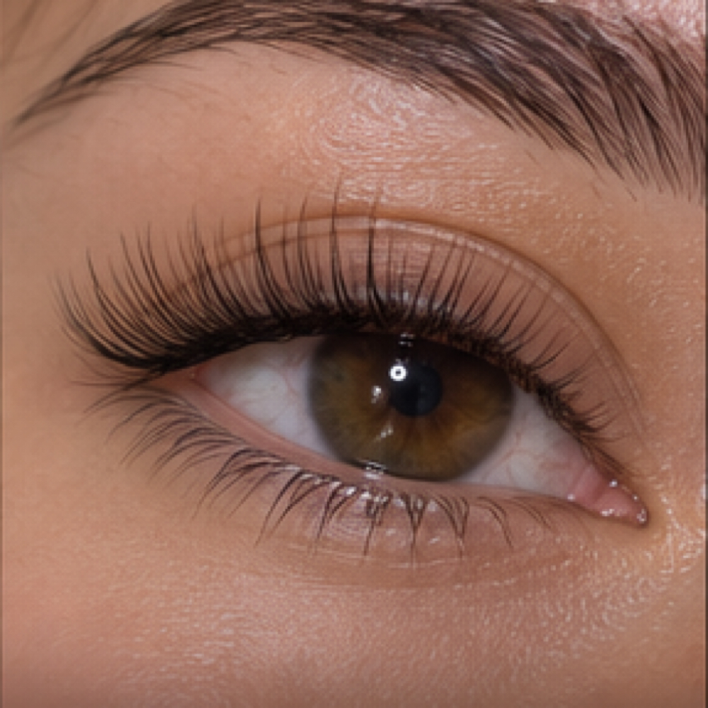 Classic Lash Set at Luma Esthetics in mechanicsburg, PA