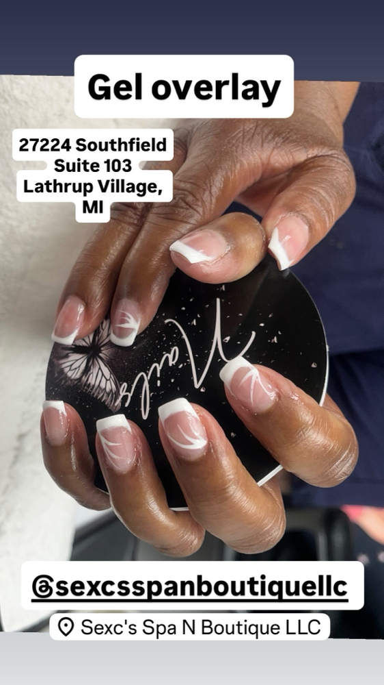 French Manicure With A Twist at Sexc’s Spa N Boutique LLC in Lathrup Village, MI