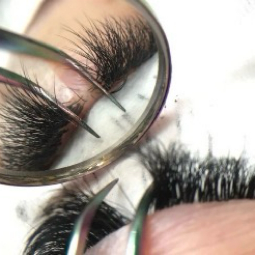 EXTERNAL LASH REFILL at JM’ESTHETICS in Columbia, MD