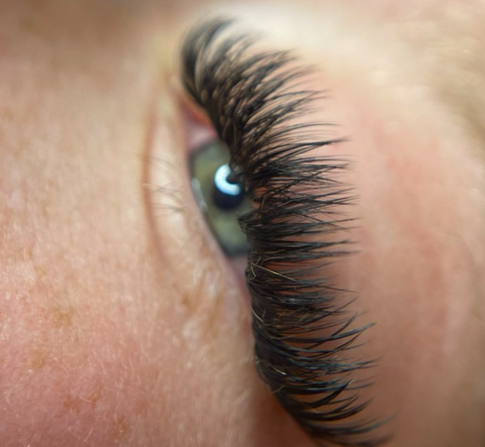 Custom Tailored Lash set