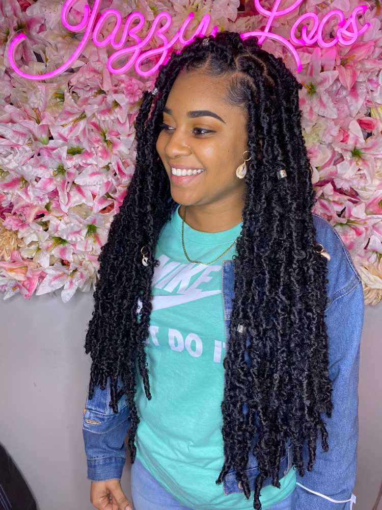 18" (Waist Length) Butterfly Locs