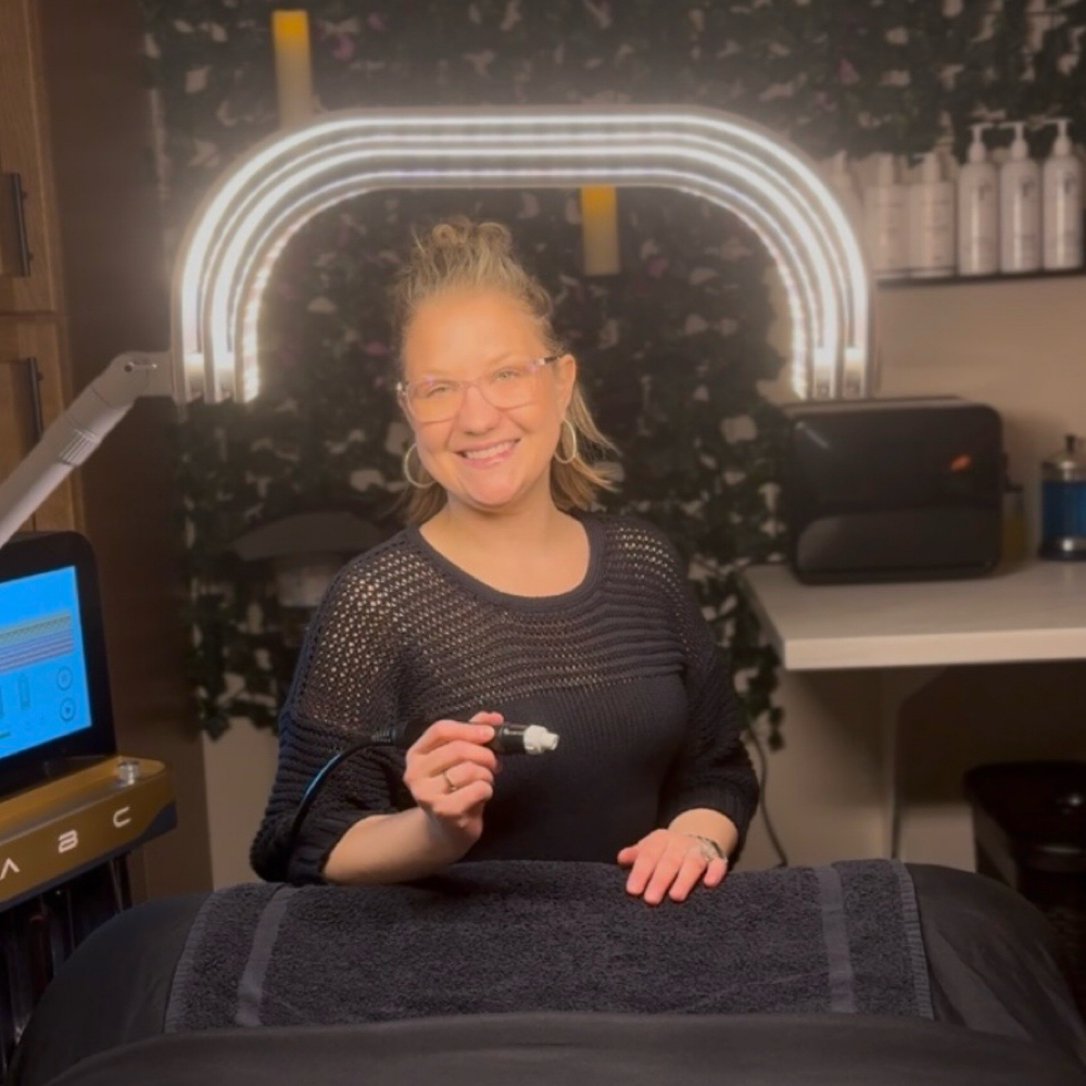 Signature Calisto Glow Facial