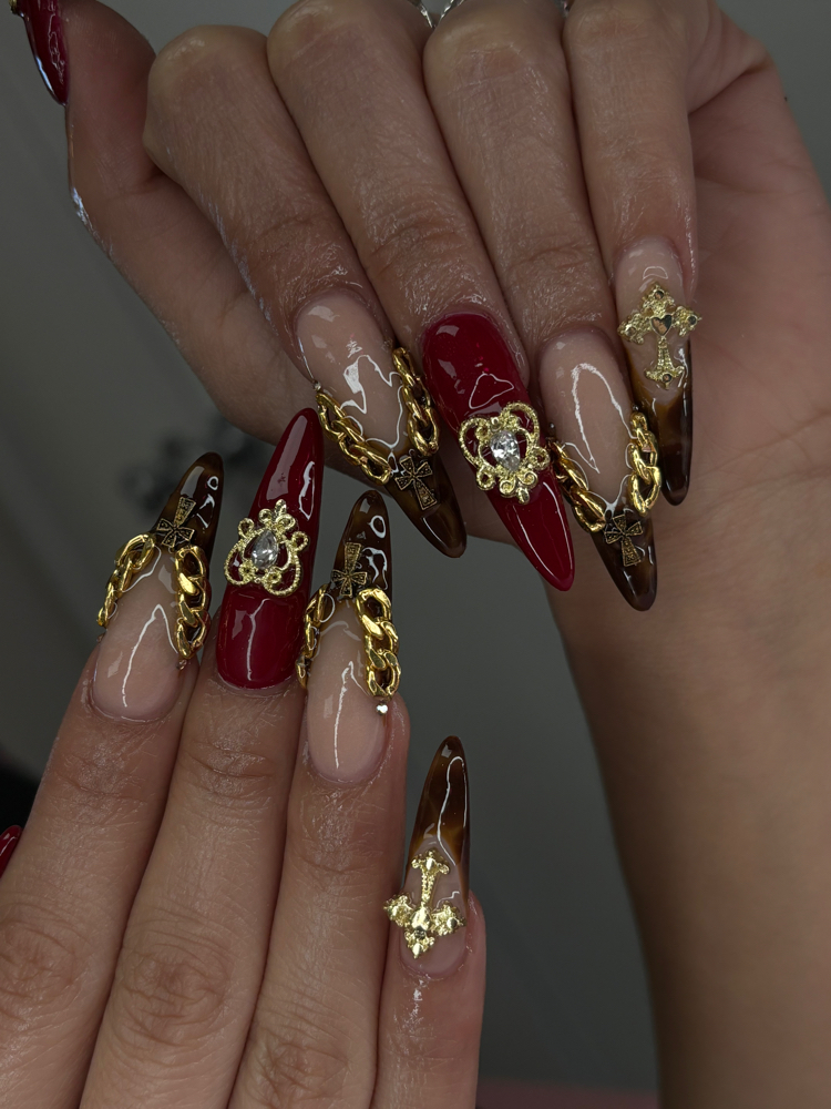 XL Full Set W/Design at Janeli’s Nailz in Streamwood, IL