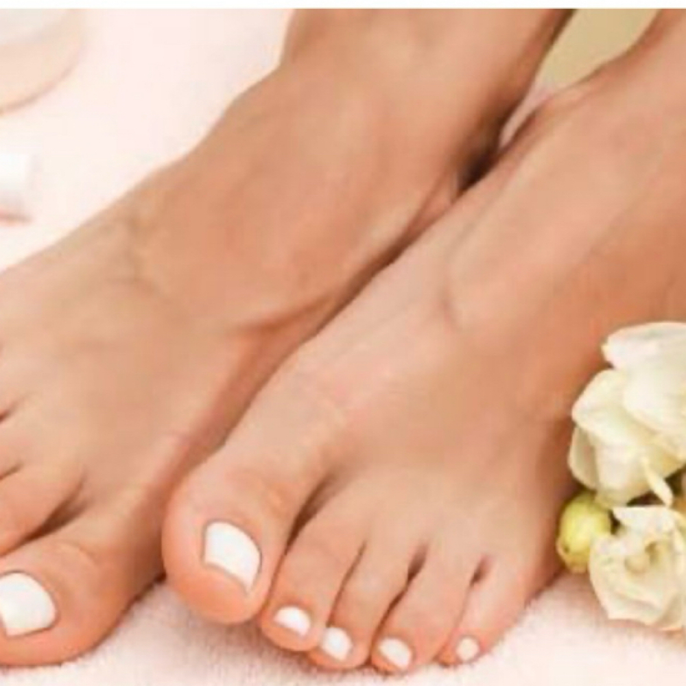 Add-on Callus Removal at Custom Nails By Vanusa in Natick, MA