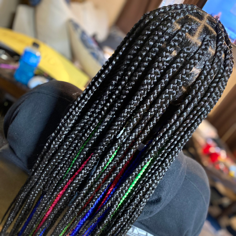 Medium Knotless Braids