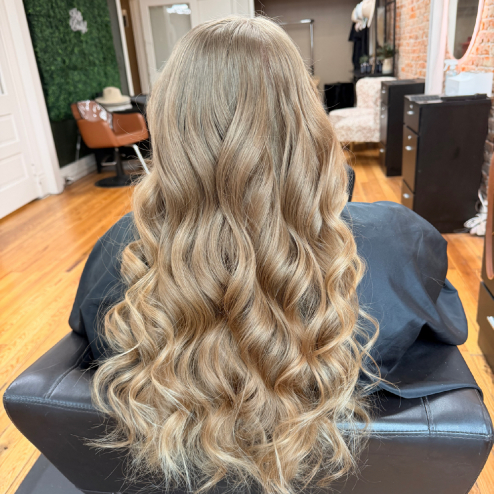 Blowout & Style at Lily On Main in Lagrange, KY