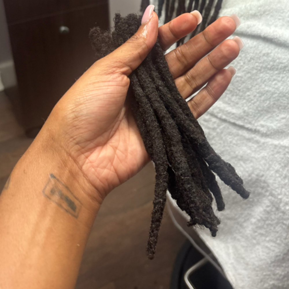 Loc Removal at DreamStyles By Dream in Greensboro, NC