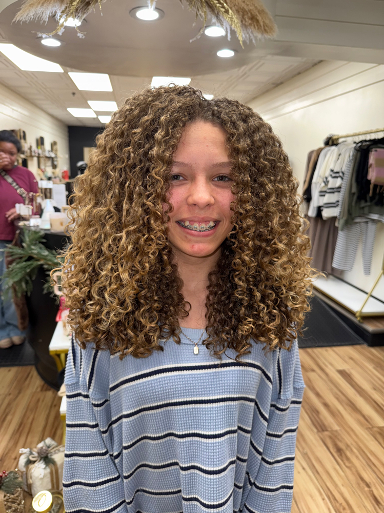 Curly Hair Experience ✨NEW CLIENT at Curlswrece in O’Fallon, MO