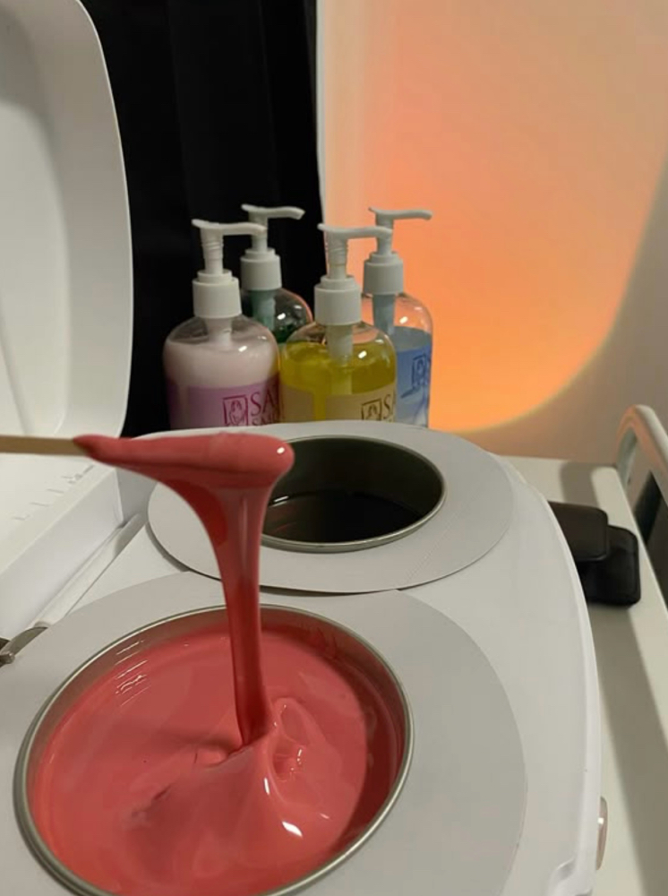 BROW SHAPING + WAX