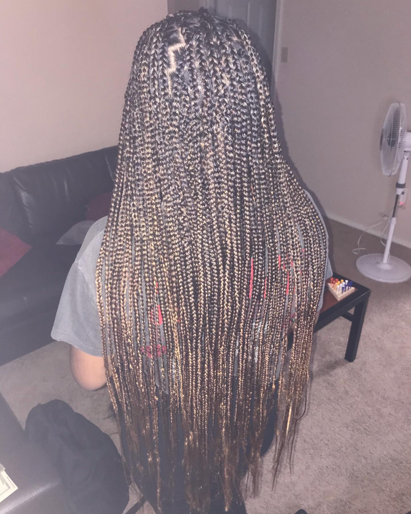Small Knotless