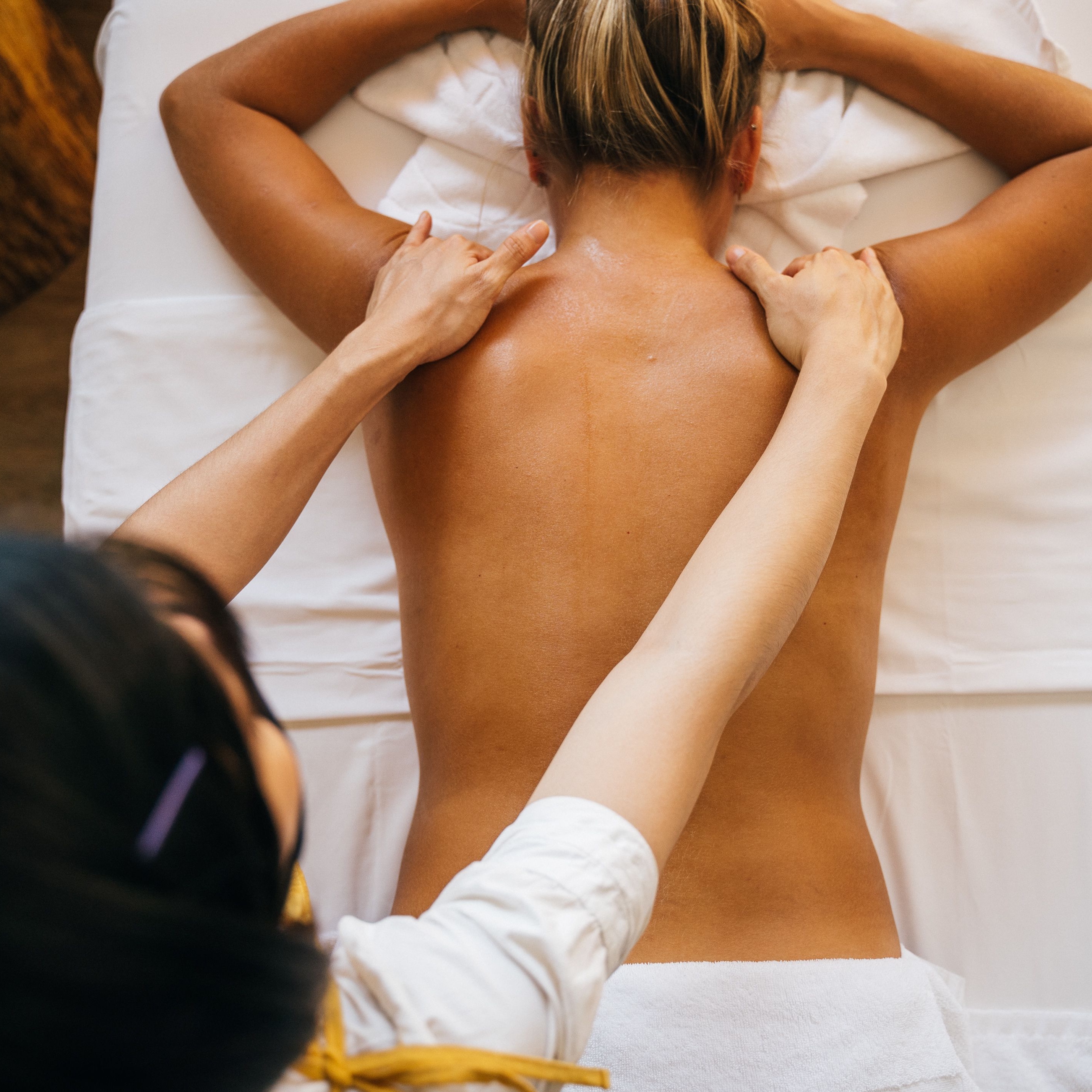 Back and Scalp at Somni By Sandra