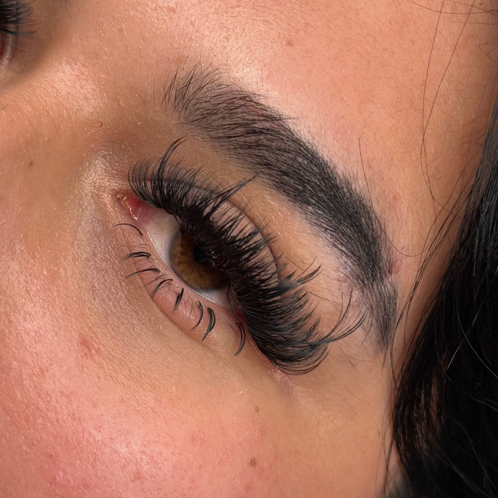 Wispy Volume Lash Fill at The lovely Fairy in Dinuba, CA
