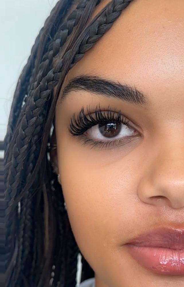 Wet Set Or Classic Lashes