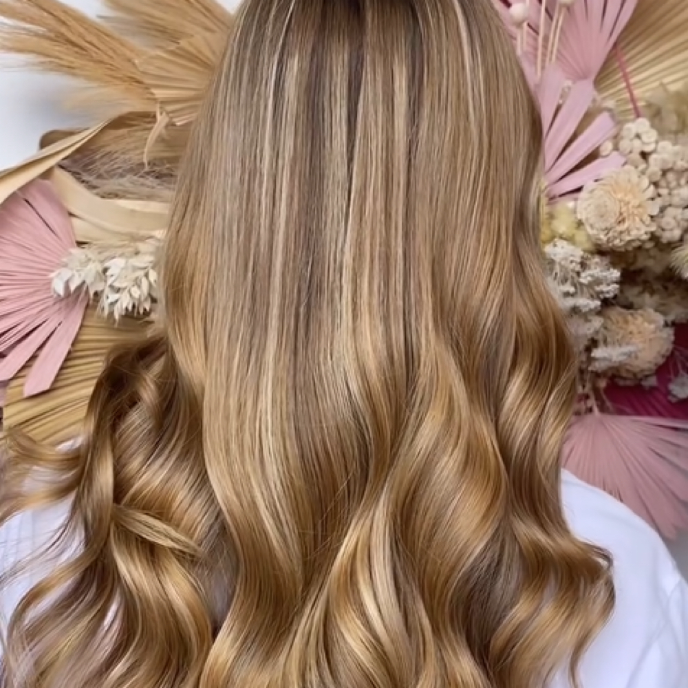 Blowdry/style at L&O BeautyCollection in West Burlington, IA