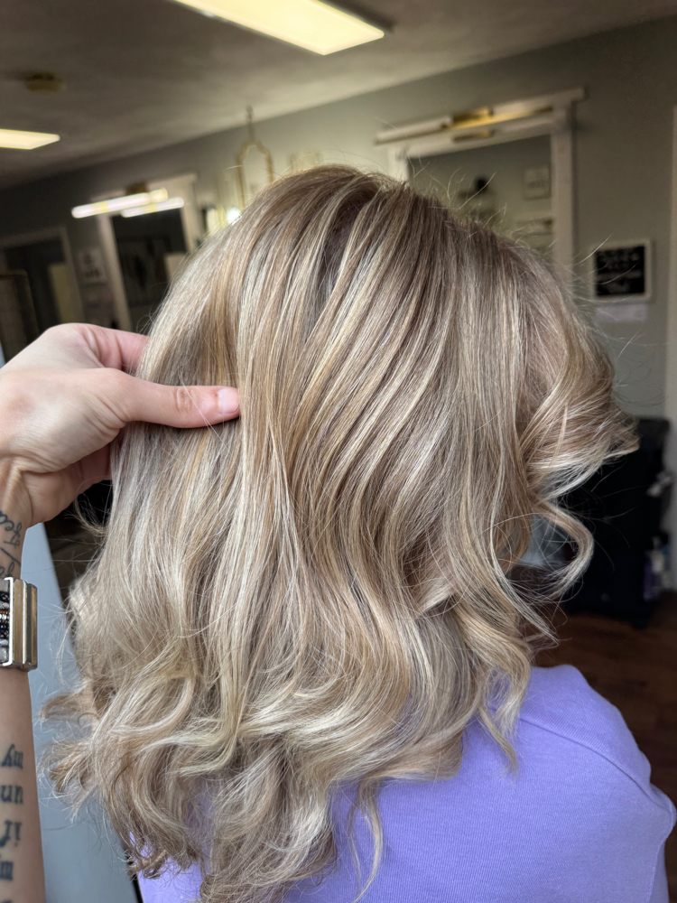 Partial Blonding Service