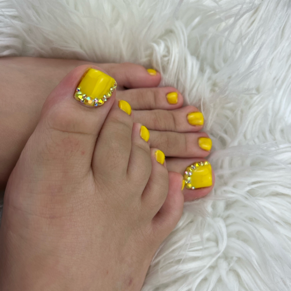 Royal Pedicure at Designs of a Queen in Brooksville, FL