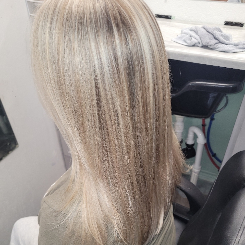 Lighten Up A Lot at Cre8ive Salon in Maud, TX