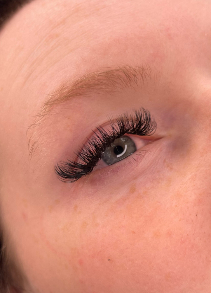 Lash Extension Fill-in