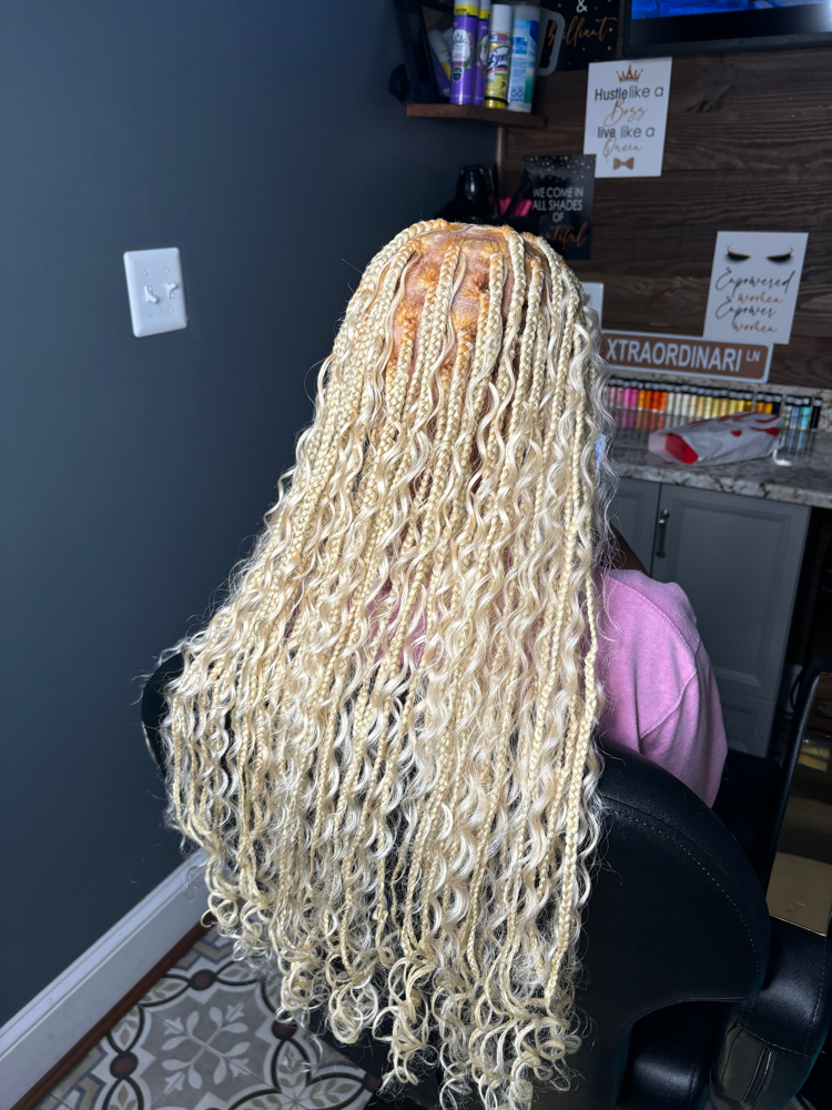 Smedium Boho Knotless (waist length