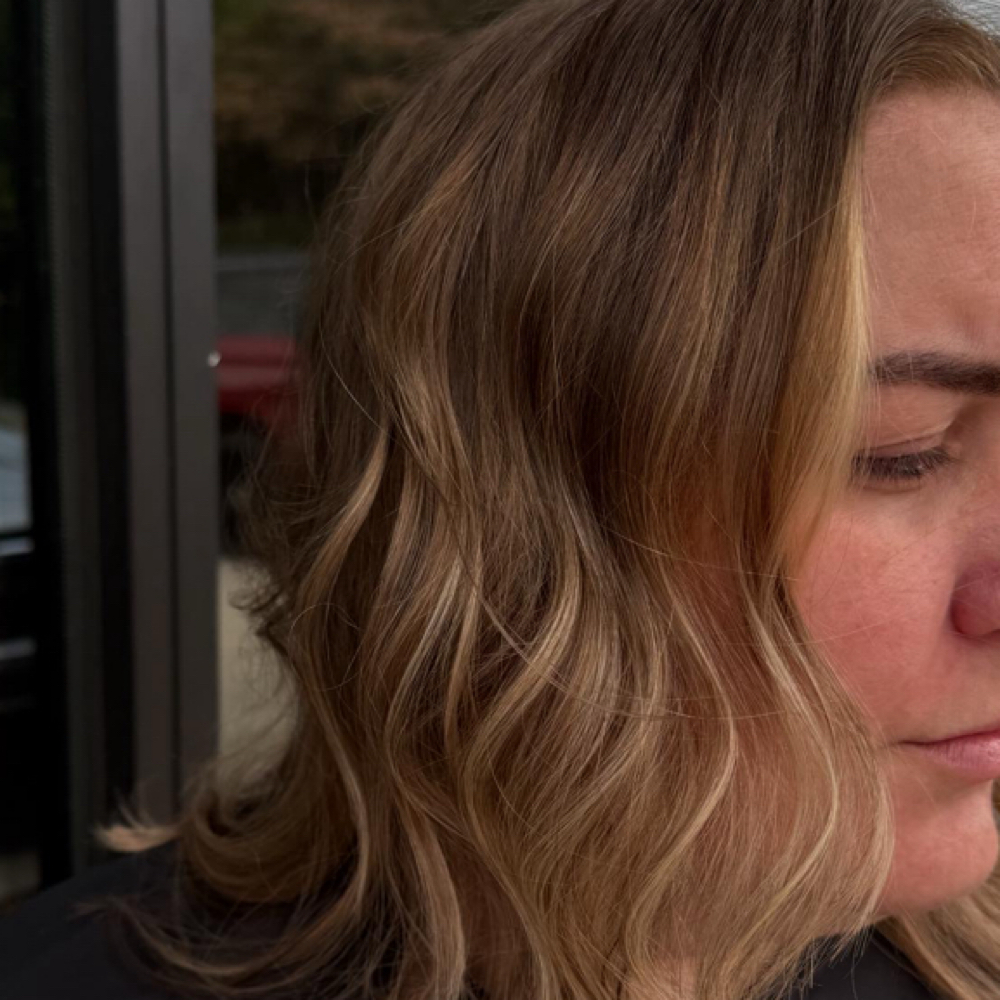 Root Refresh + Gloss with Maggie at Fearfully Maed in Nitro, WV