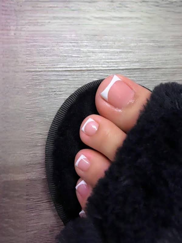 Acrylic Toes W/ Jelly Pedi