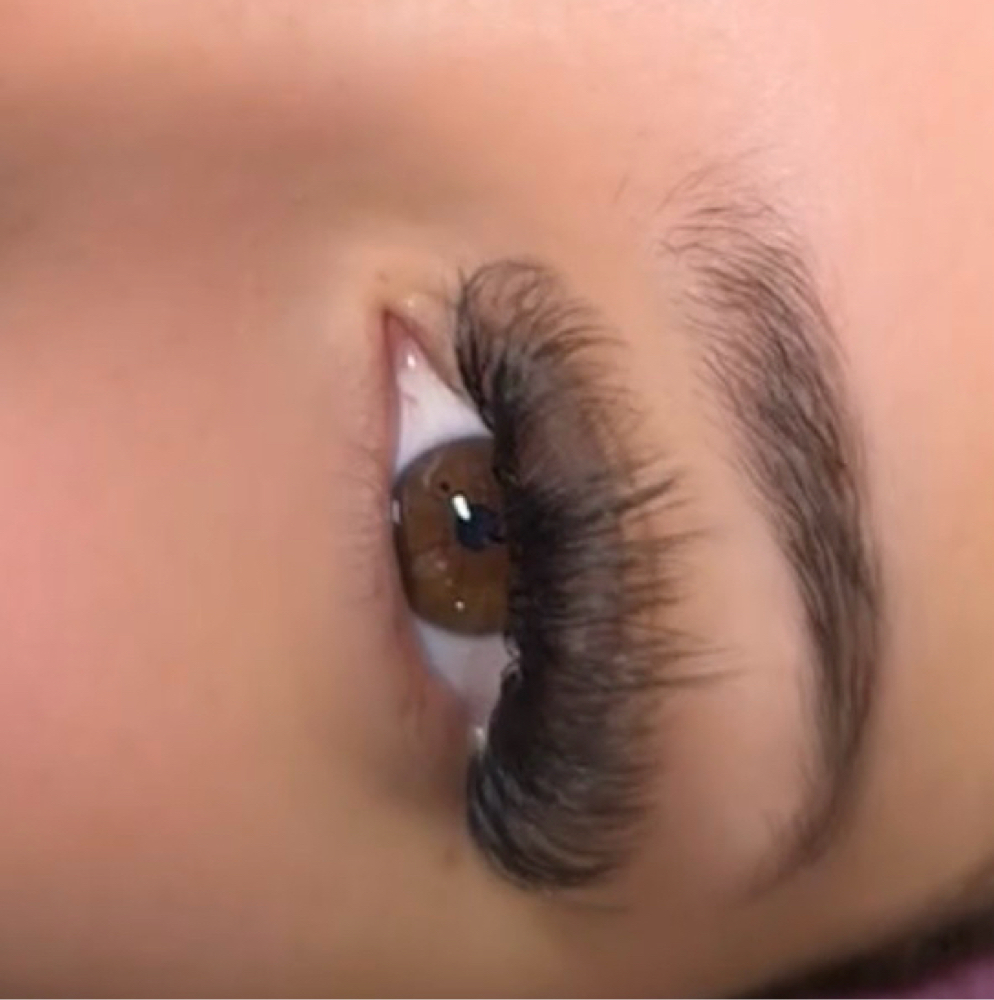 Volume Lash Extensions Full Set at 5 ZERO 1 BEAUTY in Saint Joseph, MO