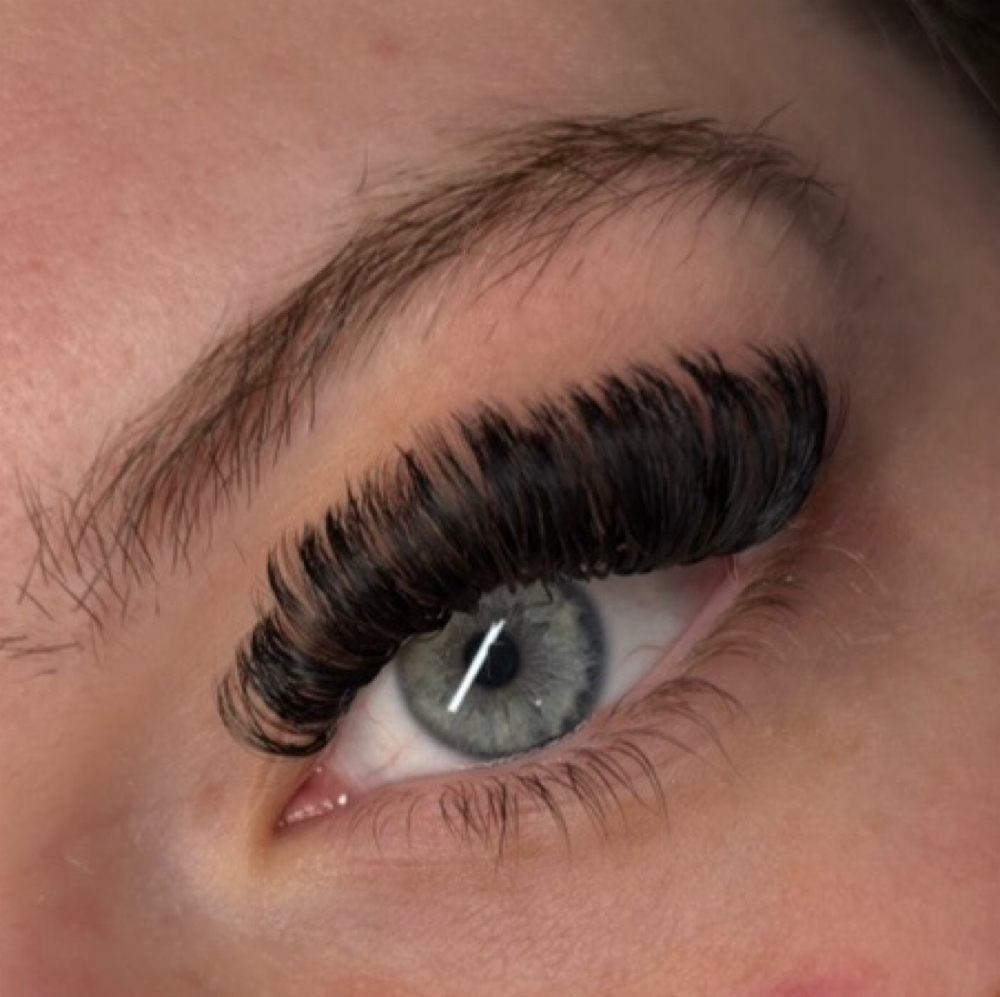 Mega Volume Full Set at Retro Glow Beauty Co in Enumclaw, WA
