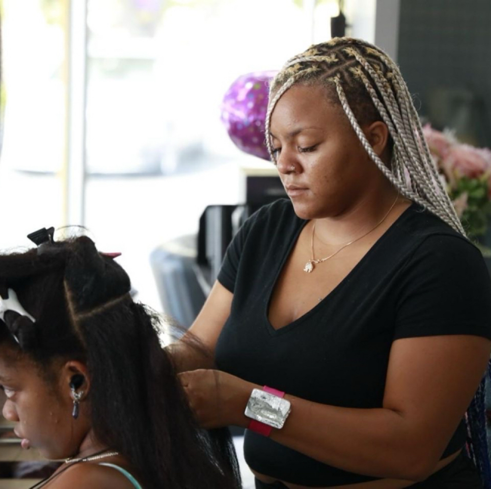 Hair Braiding Maintenance at QueenDi Beauty in Los Angeles, CA