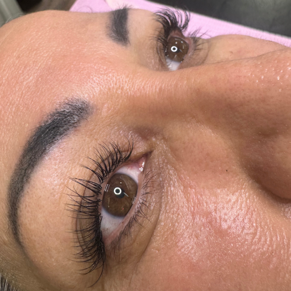 Classic Lash Extensions at Vicasso Brows & Academy in Olive Branch, MS