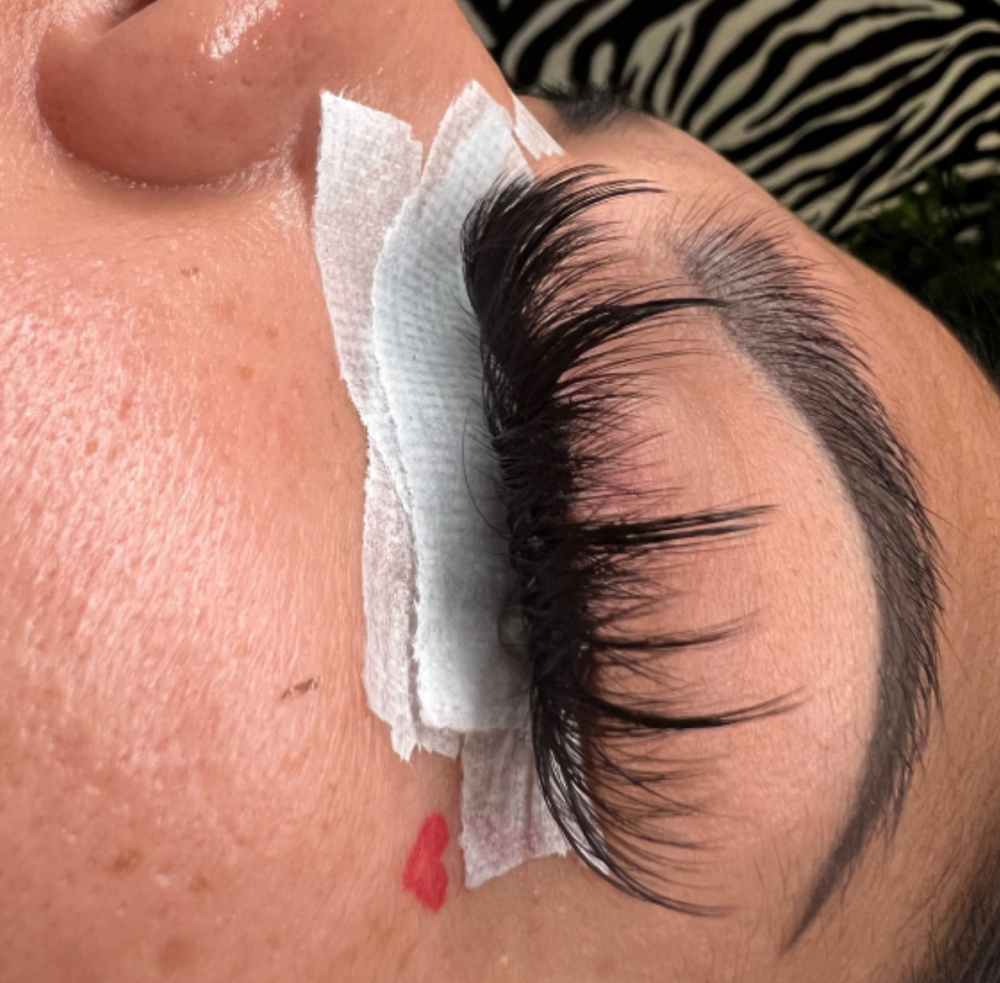 Strip Lash Set at The Hot Box Beauty in Pleasant Hill, CA