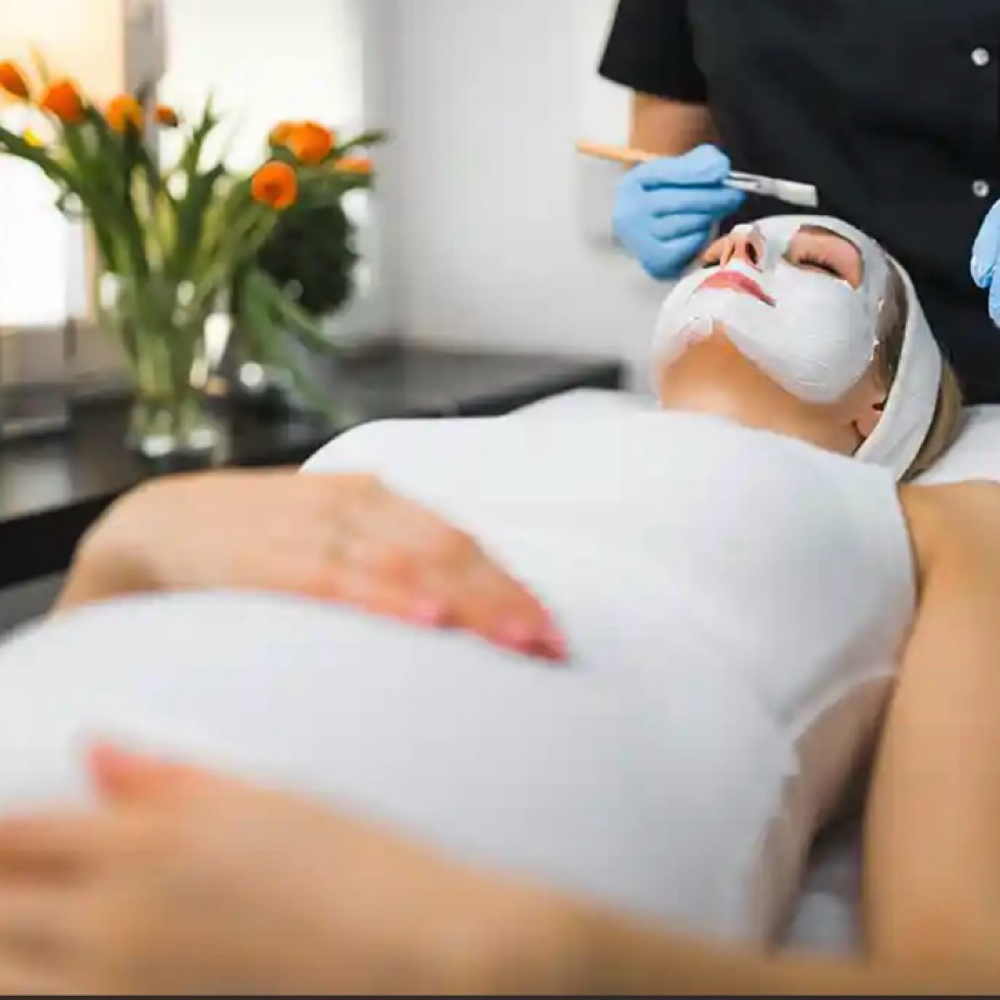 Mommy-To-Be-Facial at Vida Lux Salon And Suites in Weatherford, TX