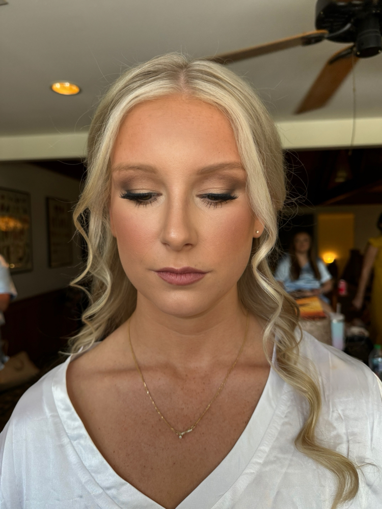 MAKEUP APPLICATION💋