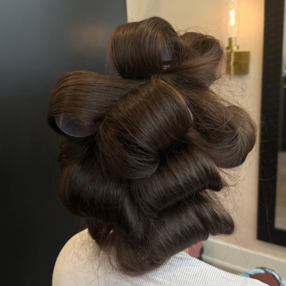 Wash & Blowout at Cosmo with Coco in Kansas City, MO