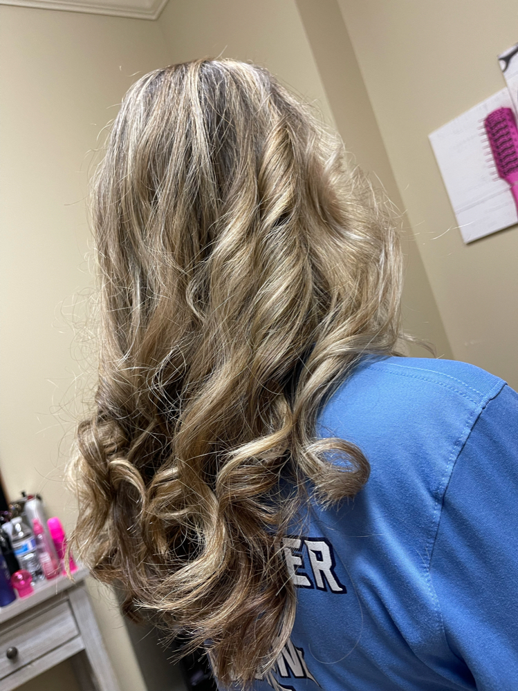 Extension Shampoo And Style at Precise Color N Cut Salon Llc in Alpharetta, GA