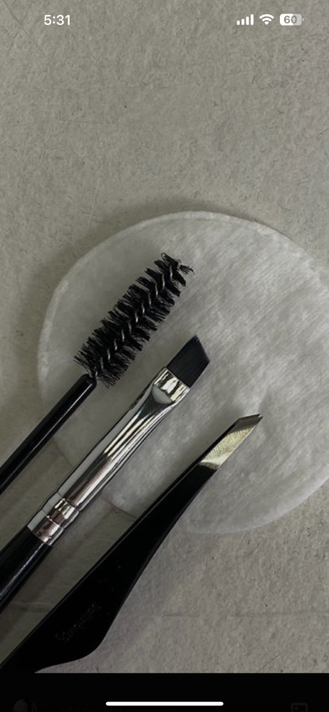 Eye Brow Wax & Tint