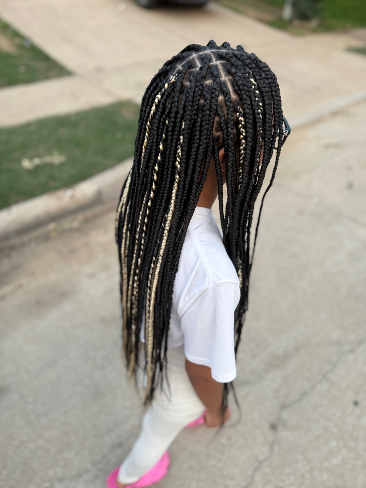 Small Knotless Braids