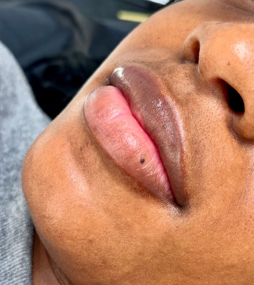 Beauty Mark/ Mole Tattoo