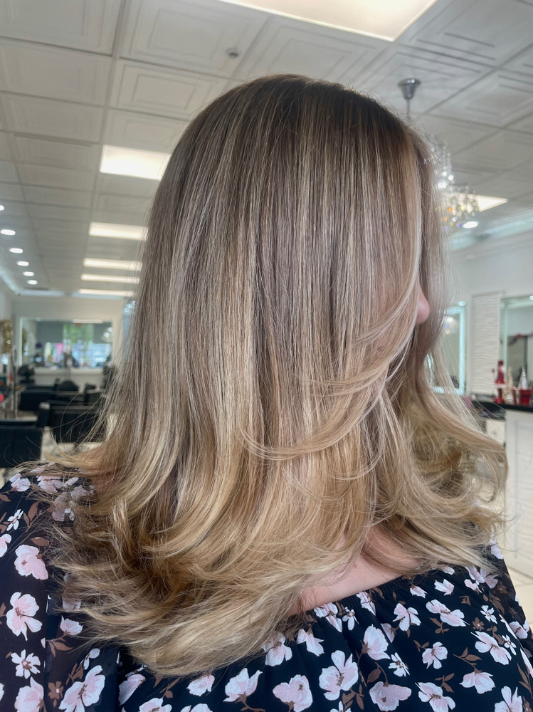 Signature Blowout
